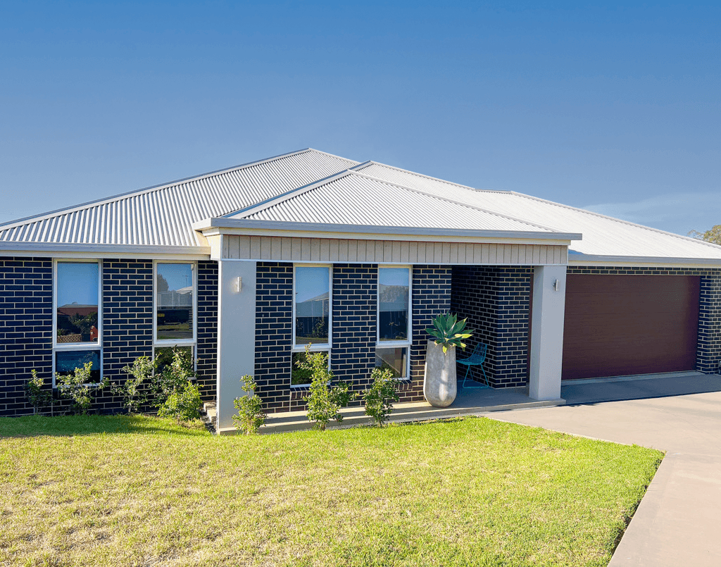 14 Alder Avenue, Parkes NSW 2870, Parkes - Image 1