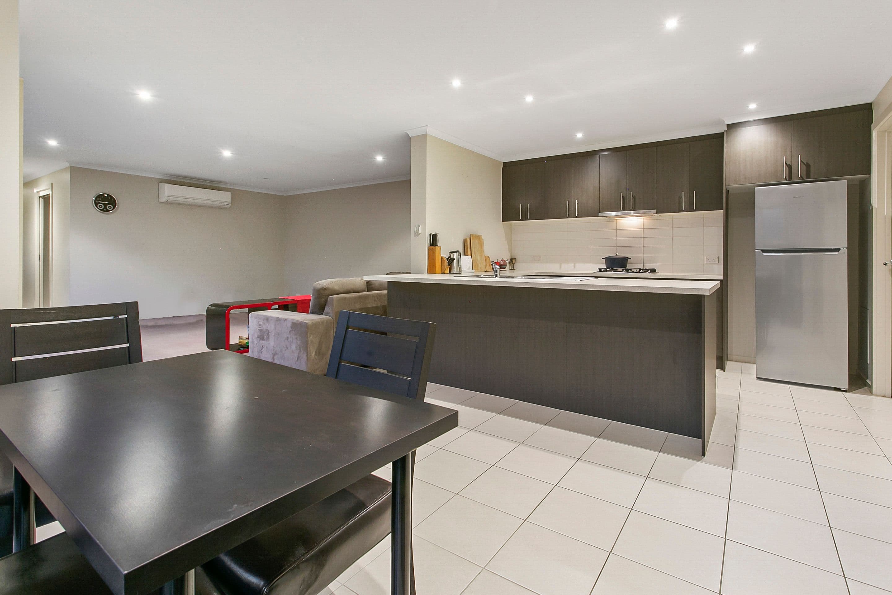 24 Steven Street, Dandenong VIC 3175, Dandenong - Thumbnail 2