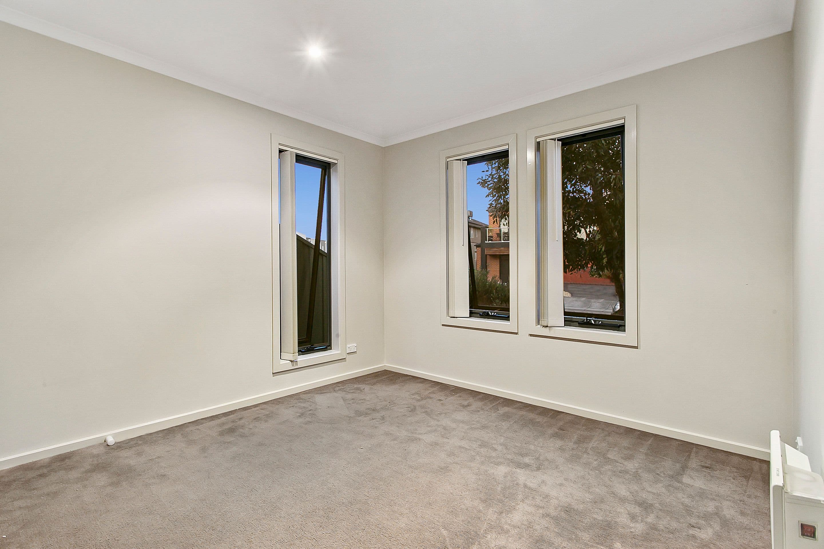 24 Steven Street, Dandenong VIC 3175, Dandenong - Thumbnail 7