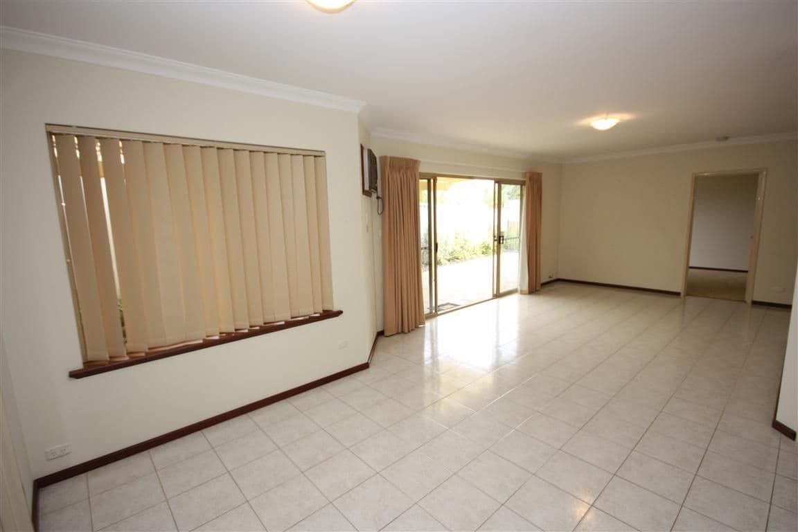 11 Gough Place, NORANDA WA 6062, Noranda - Thumbnail 5