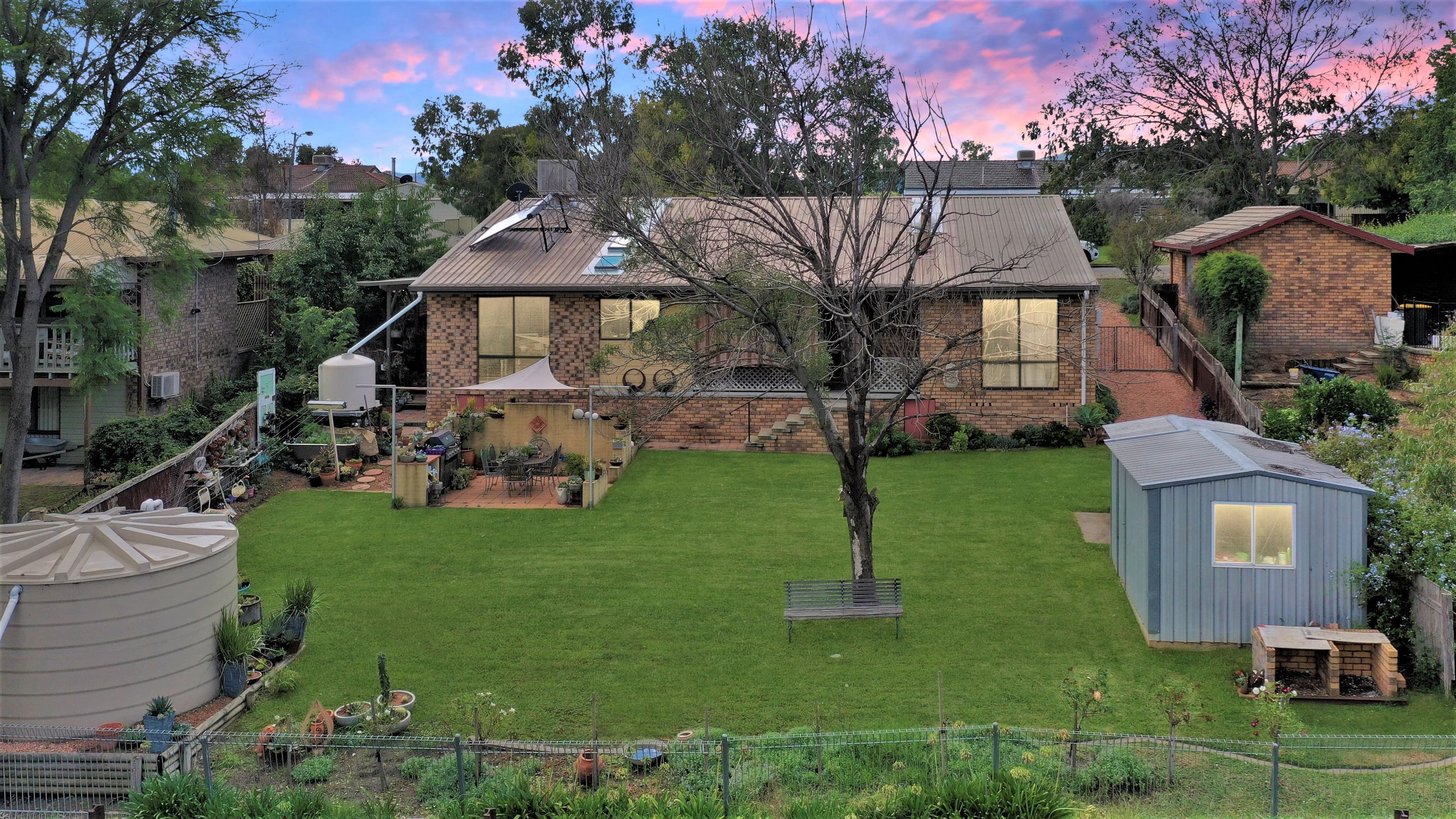 70 Nowland Avenue, Quirindi NSW 2343, Quirindi - Thumbnail 2