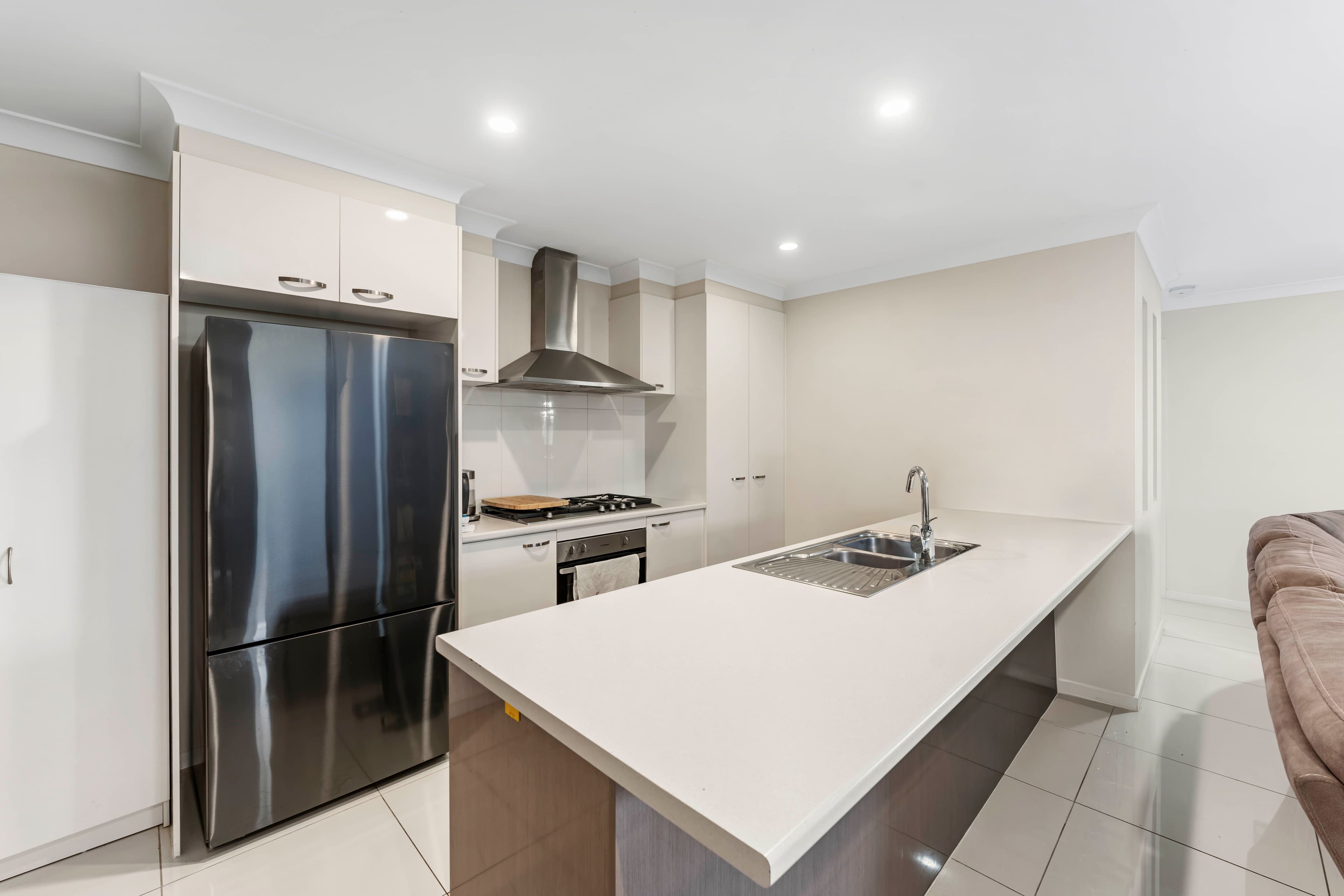 37 Parksedge Street, Upper Kedron QLD 4055, Upper Kedron - Thumbnail 2