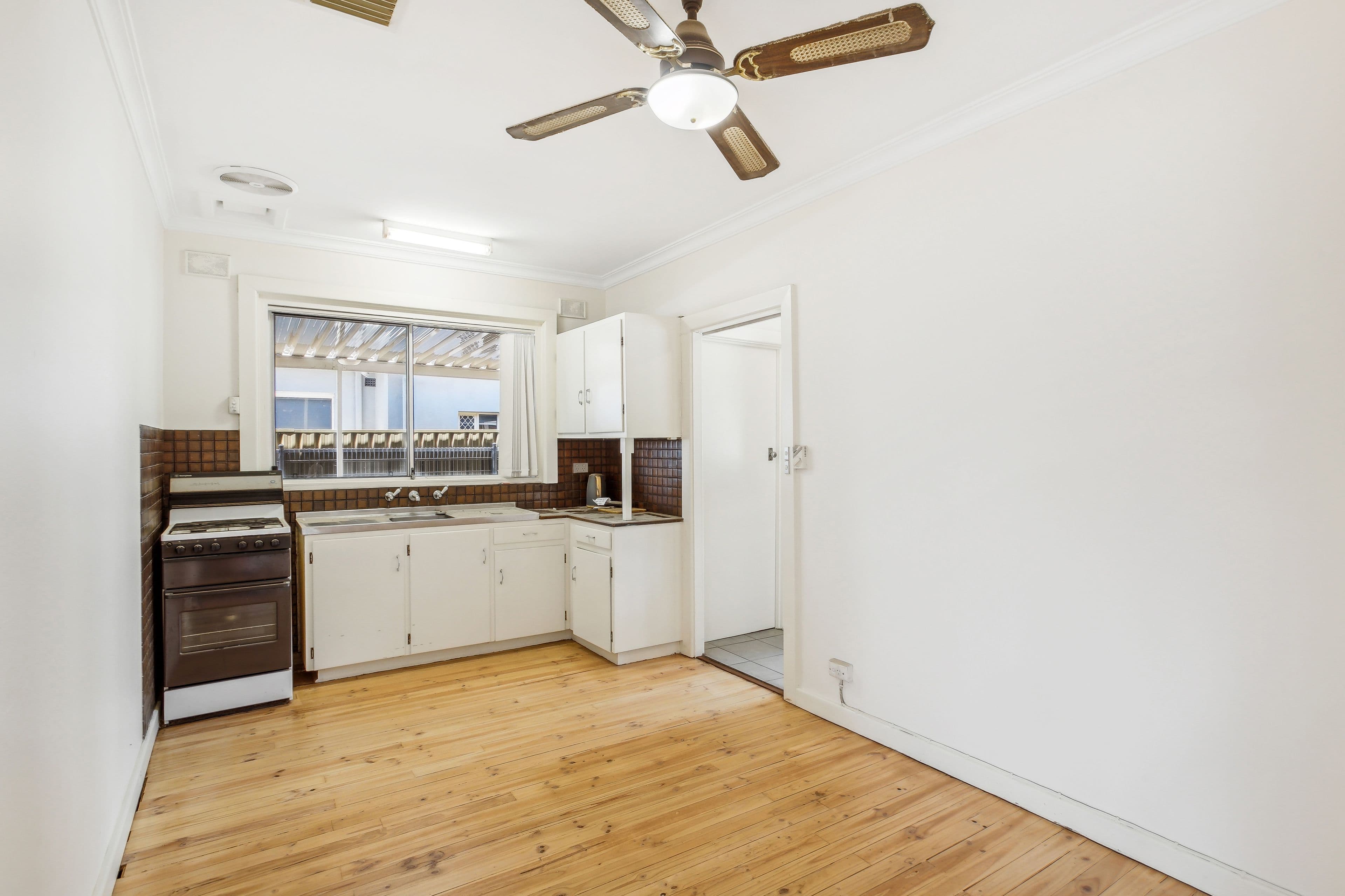22 Johnson Street, Royal Park SA 5014, Royal Park - Thumbnail 6