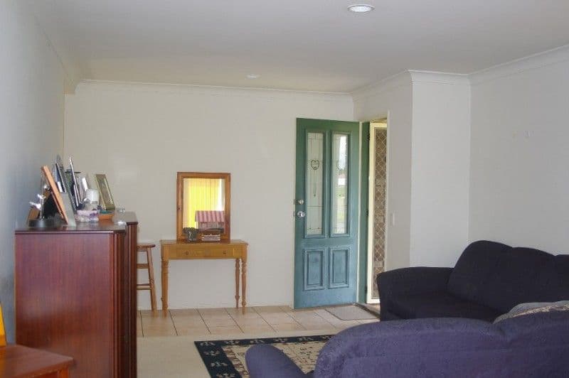 37 Lipscombe Road, DECEPTION BAY QLD 4508, Deception Bay - Thumbnail 4