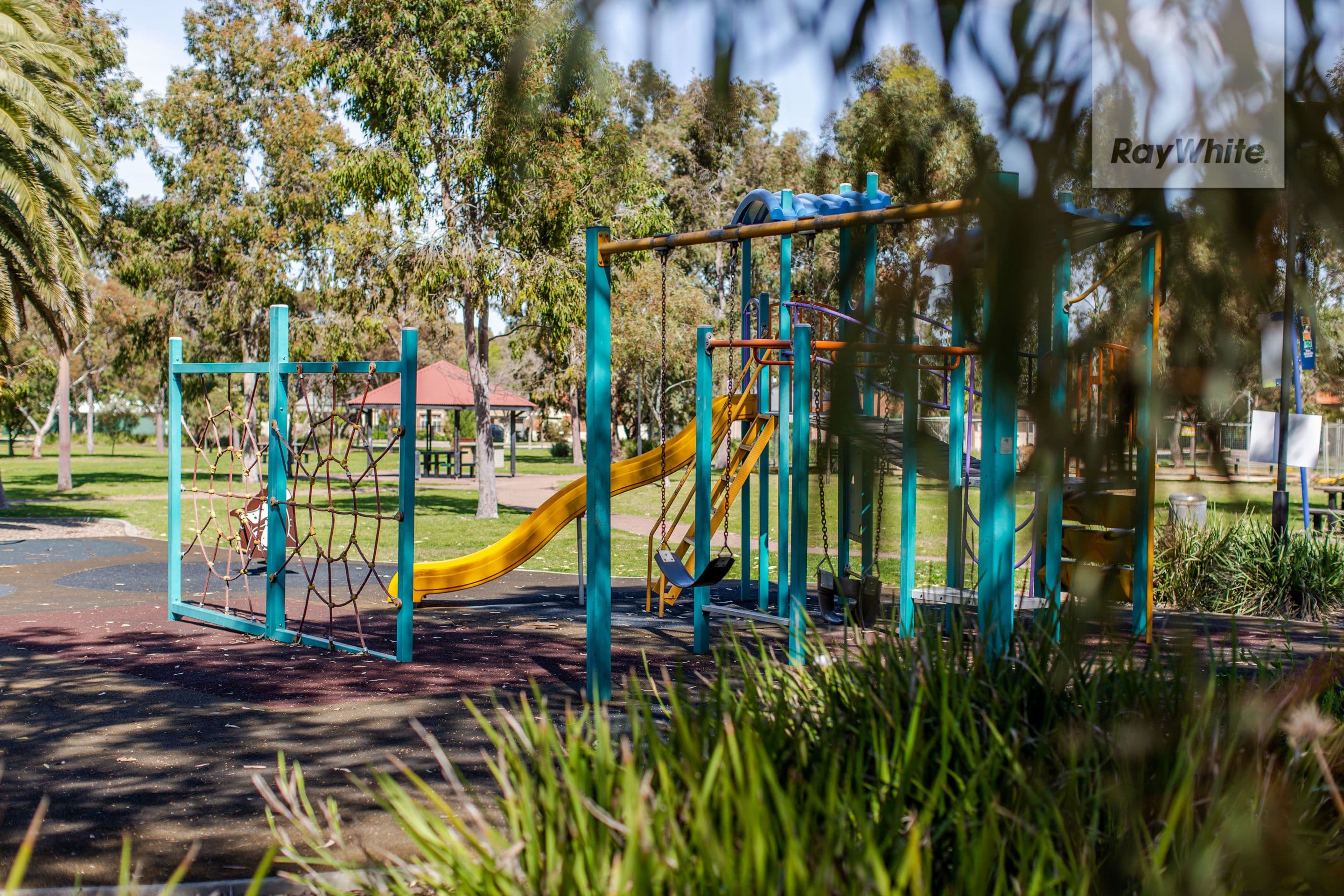 4 Chaplin Avenue, Hillcrest SA 5086, Hillcrest - Thumbnail 3