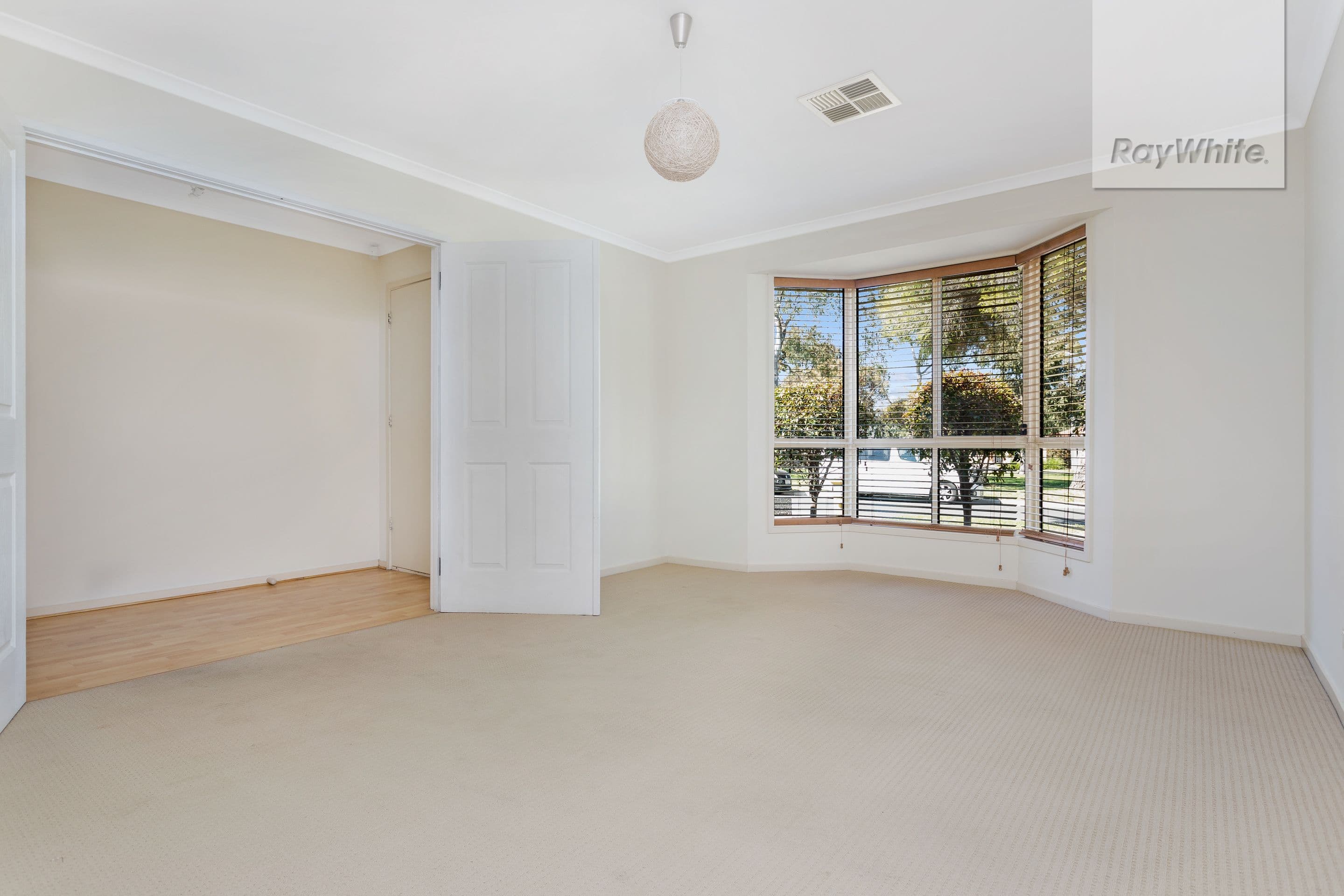 4 Chaplin Avenue, Hillcrest SA 5086, Hillcrest - Thumbnail 4