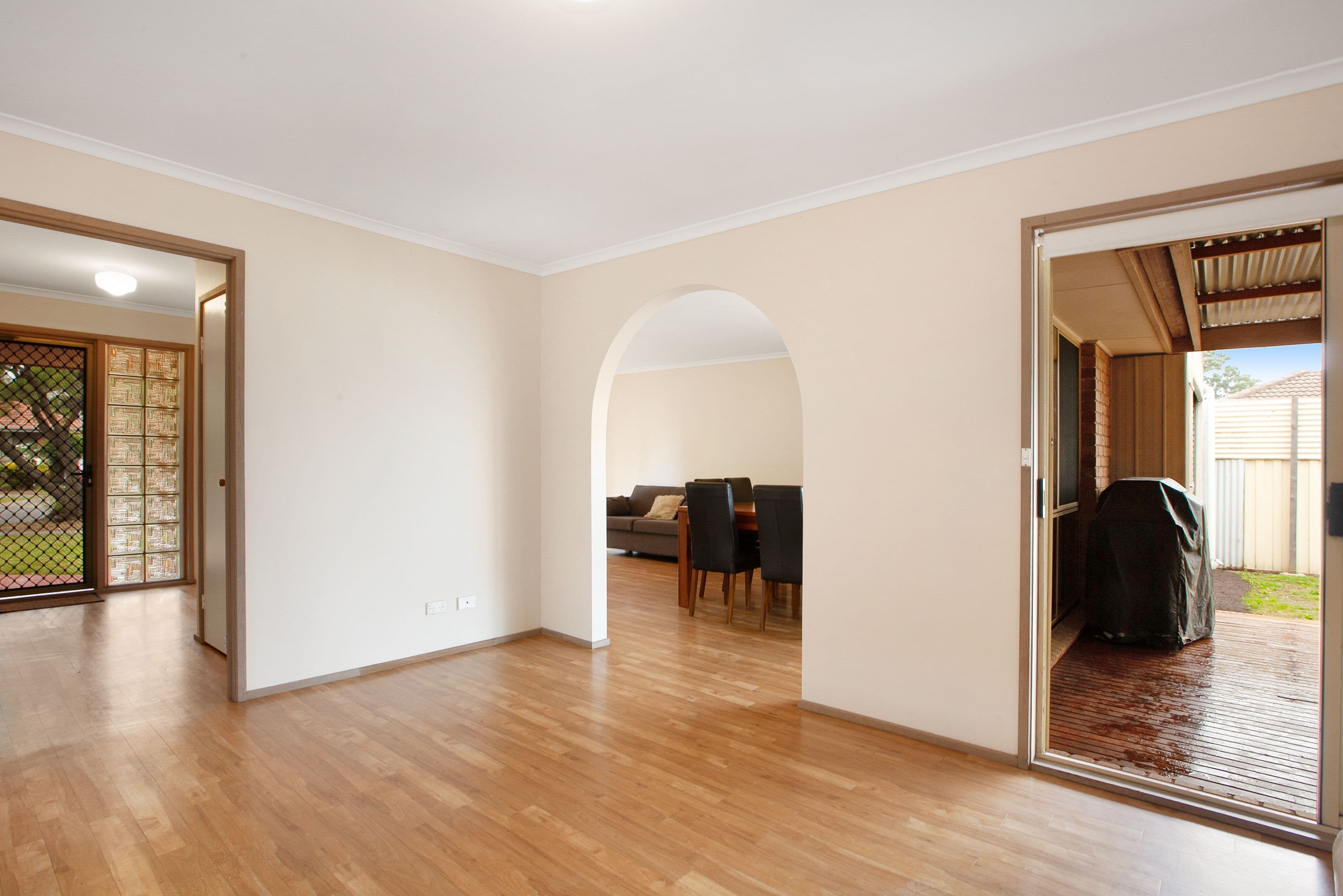 10 St Leger Place, Epping VIC 3076, Epping - Thumbnail 5