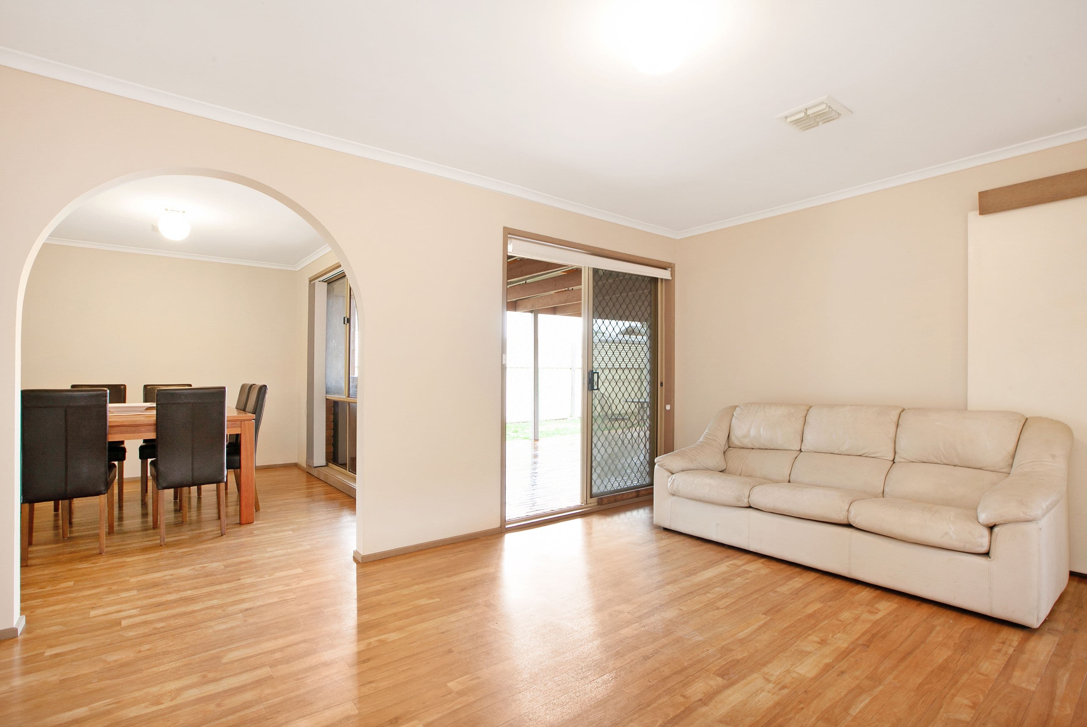 10 St Leger Place, Epping VIC 3076, Epping - Thumbnail 6