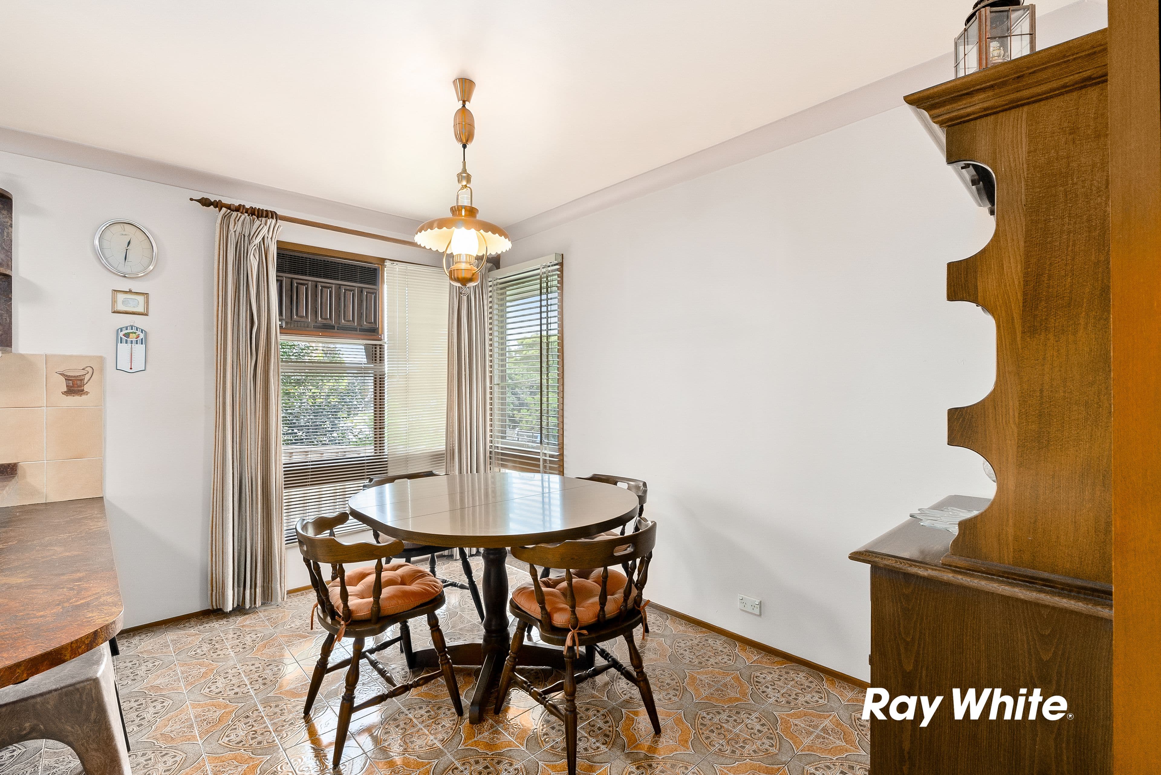 75 Mackenzie Boulevard, Seven Hills NSW 2147, Seven Hills - Thumbnail 4
