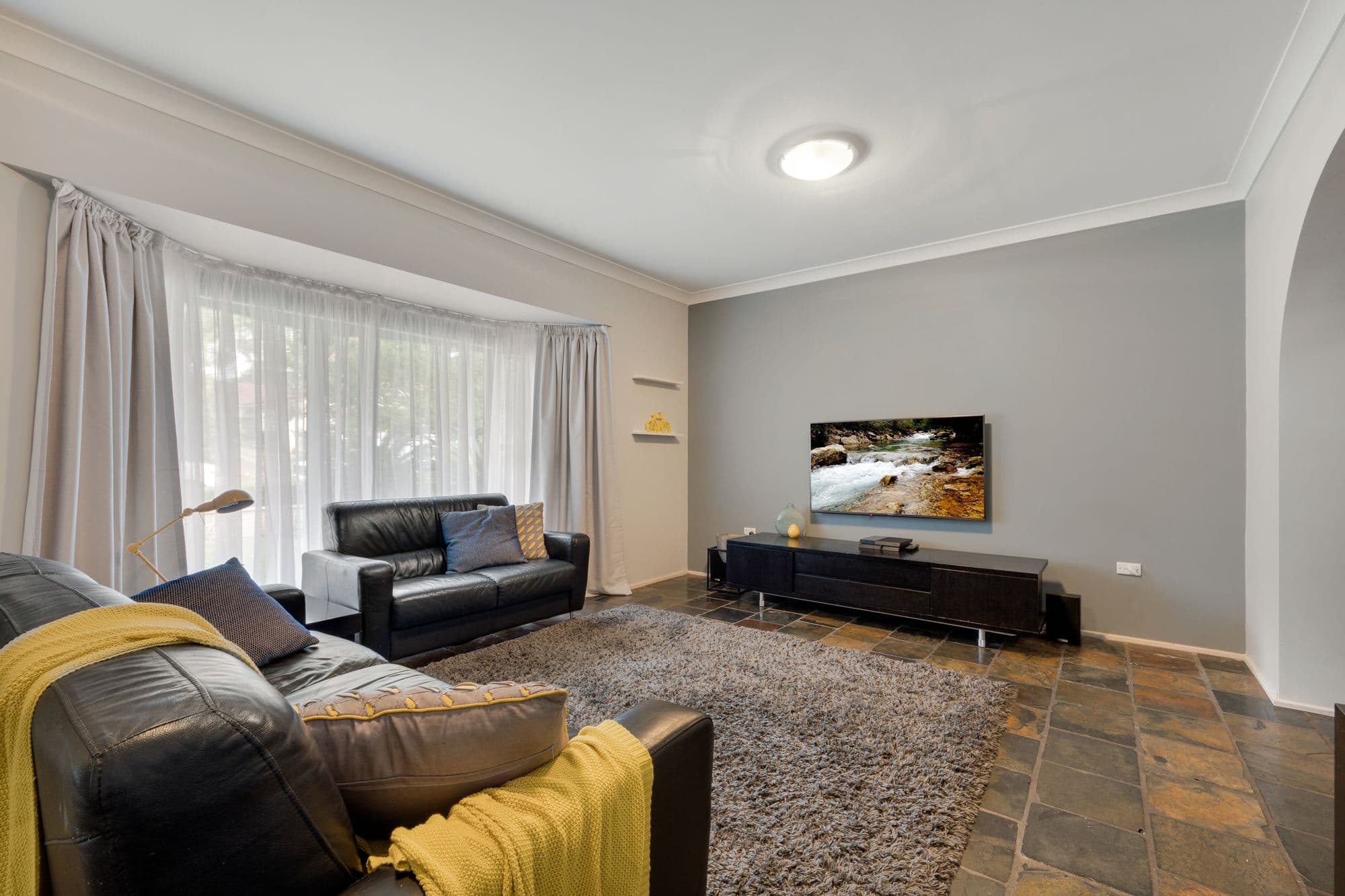 Ruse NSW 2560, Ruse - Thumbnail 6