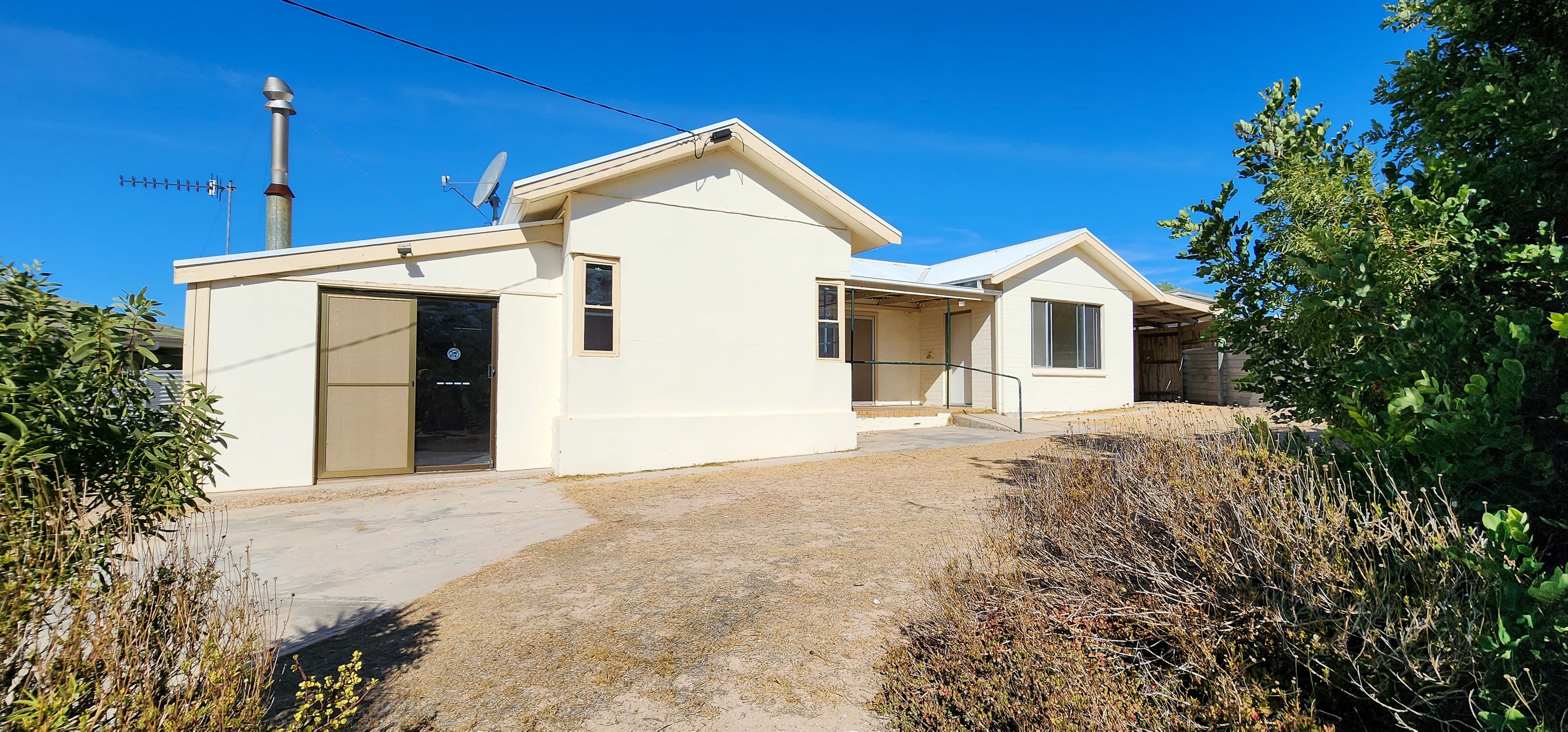 69 Park Avenue, Streaky Bay SA 5680, Streaky Bay - Thumbnail 2
