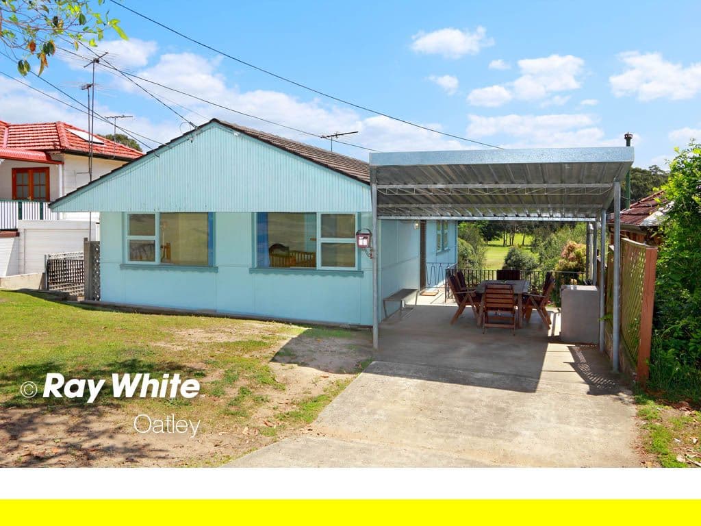 18 Ballantyne Road, MORTDALE NSW 2223, Mortdale - Thumbnail 2