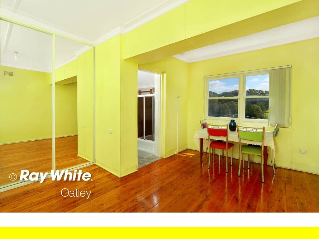 18 Ballantyne Road, MORTDALE NSW 2223, Mortdale - Thumbnail 4