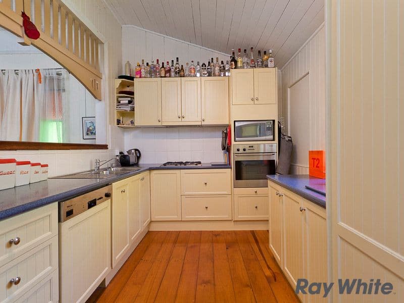 218 Newmarket Road, WILSTON QLD 4051, Wilston - Thumbnail 2