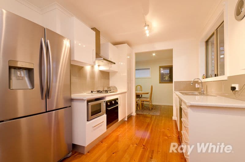 9 Berry Close, Mornington VIC 3931, Mornington - Thumbnail 2