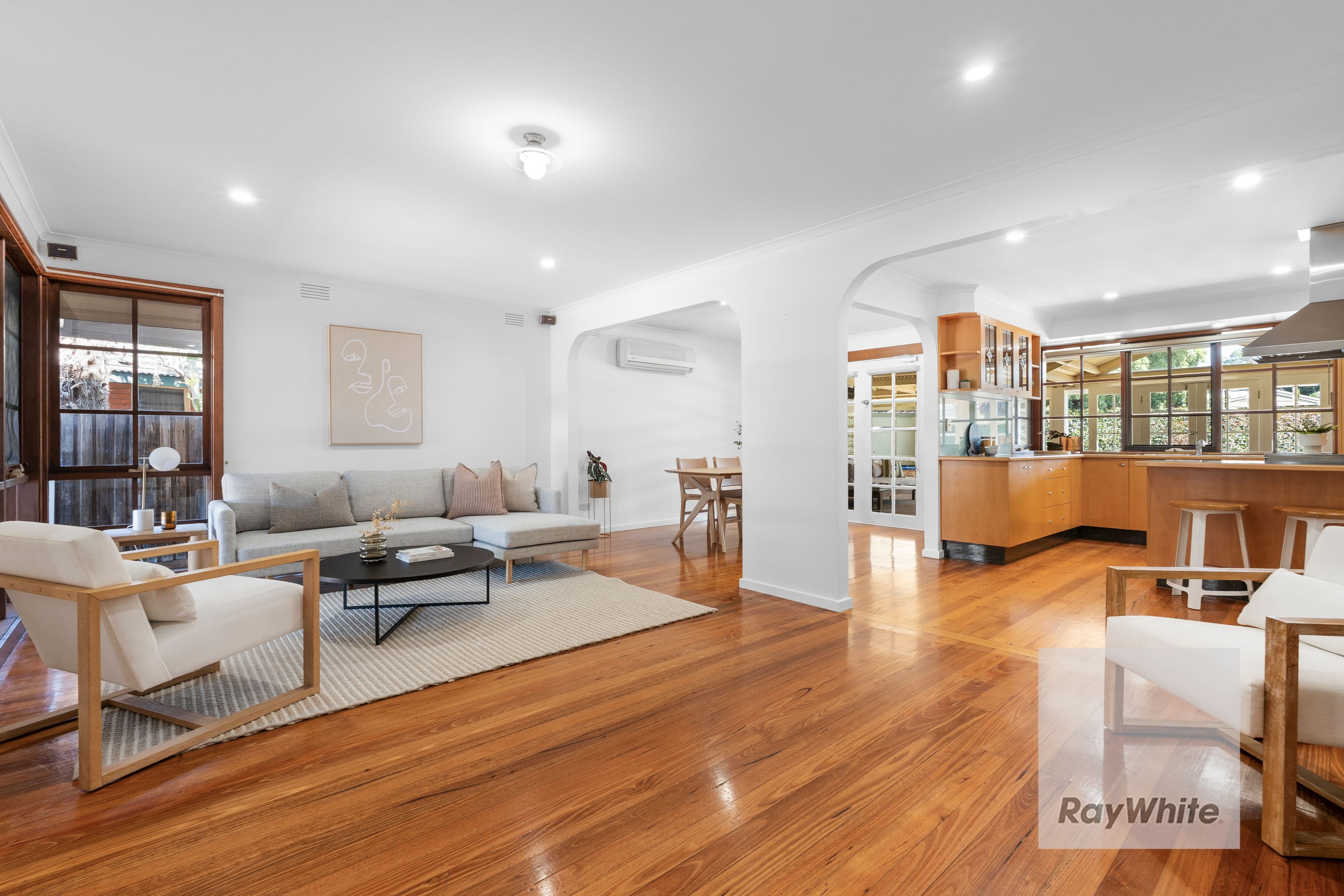 11 Kilby Close, Epping VIC 3076, Epping - Thumbnail 2