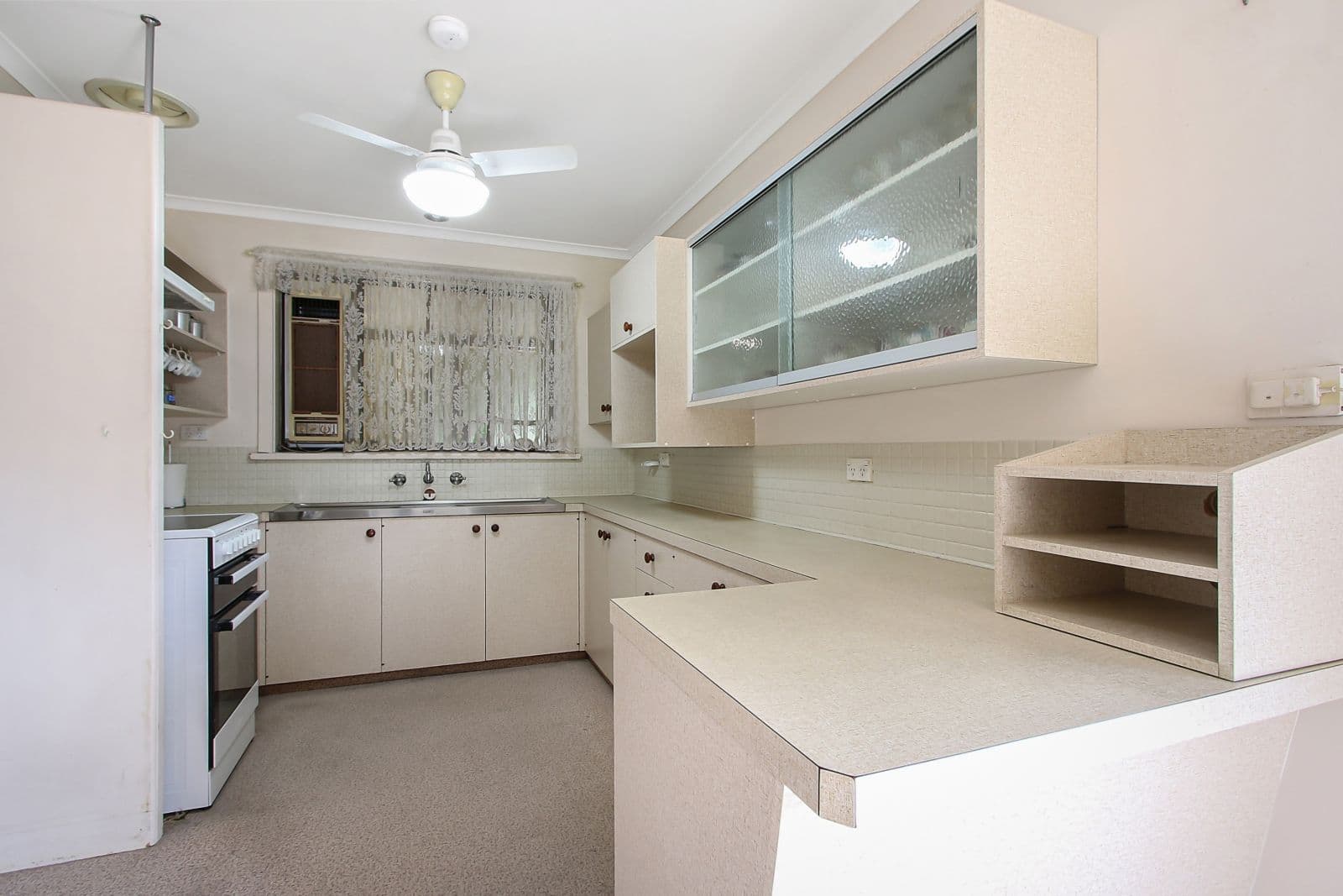 369 Douglas Road, Lavington NSW 2641, Lavington - Thumbnail 2