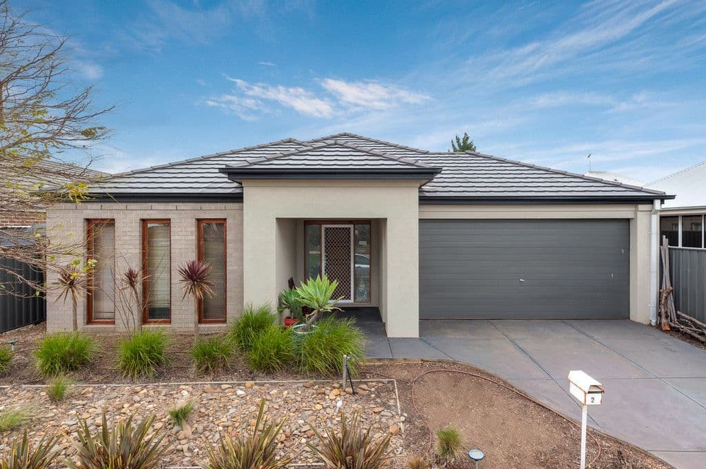 2 Nopinan Place, Caroline Springs VIC 3023, Caroline Springs - Image 1
