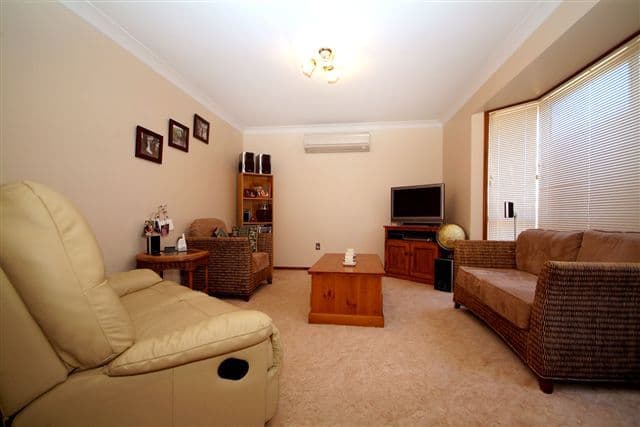 9 Stoneyhurst Court, GLENVALE QLD 4350, Glenvale - Thumbnail 5