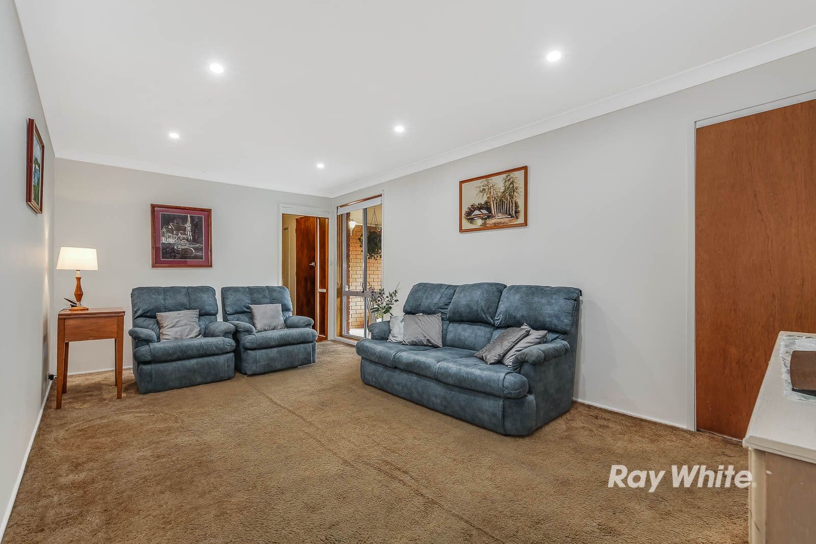 1 Huxley Drive, Winston Hills - Thumbnail 2