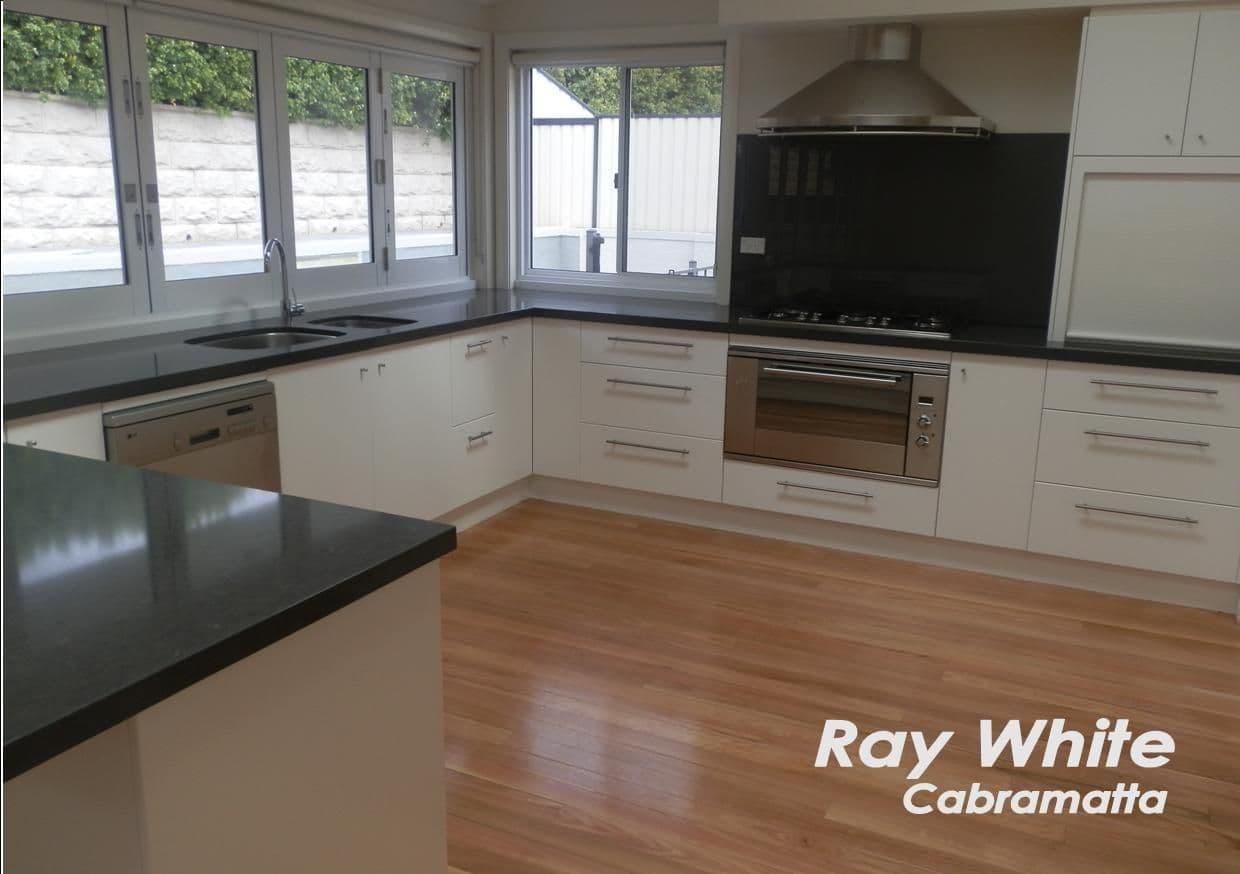 6 Rainham Circuit, West Hoxton NSW 2171, West Hoxton - Thumbnail 6