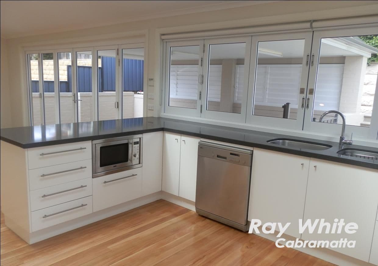 6 Rainham Circuit, West Hoxton NSW 2171, West Hoxton - Thumbnail 8