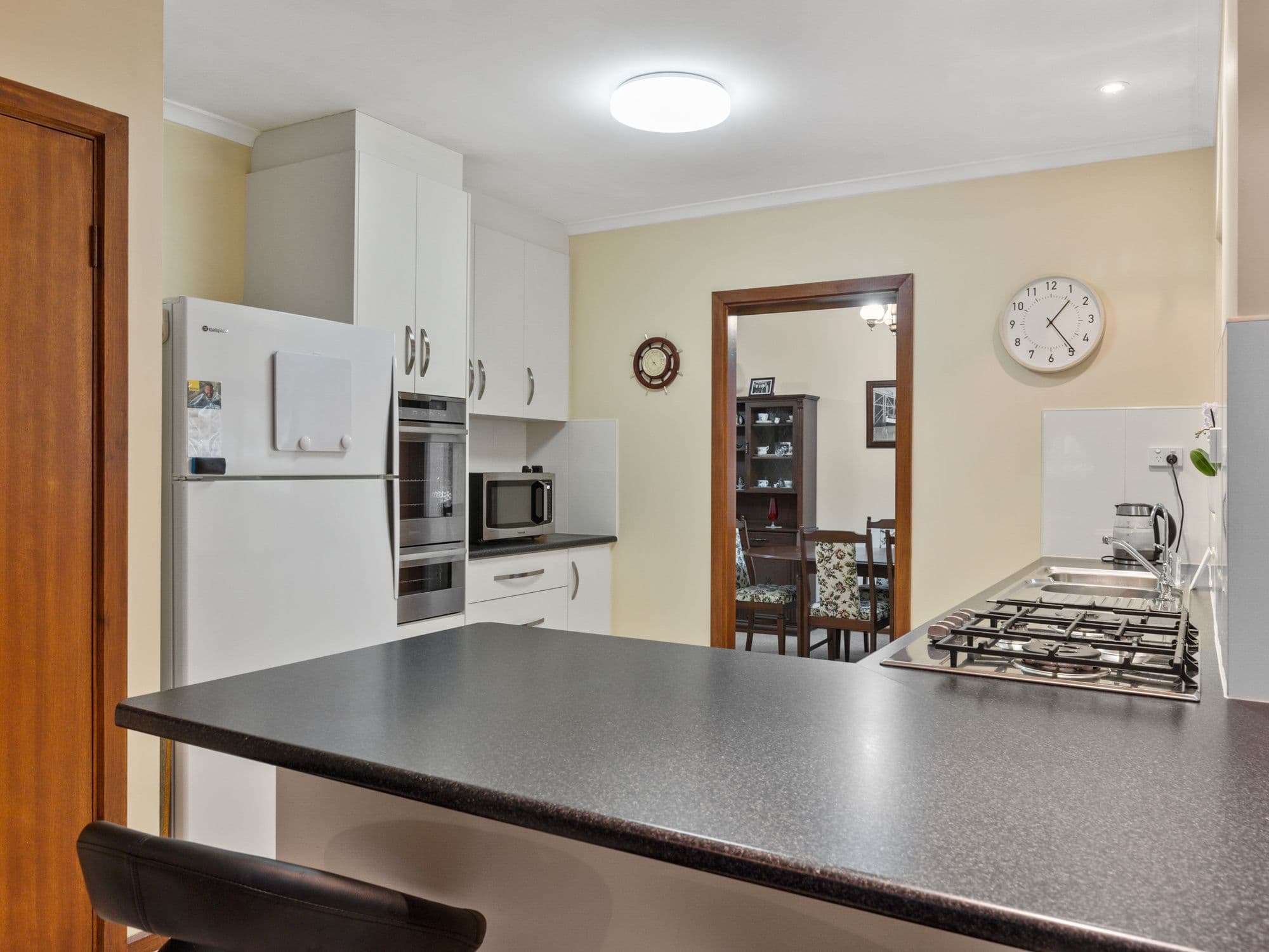 2 Roxanne Street, Happy Valley SA 5159, Happy Valley - Thumbnail 7