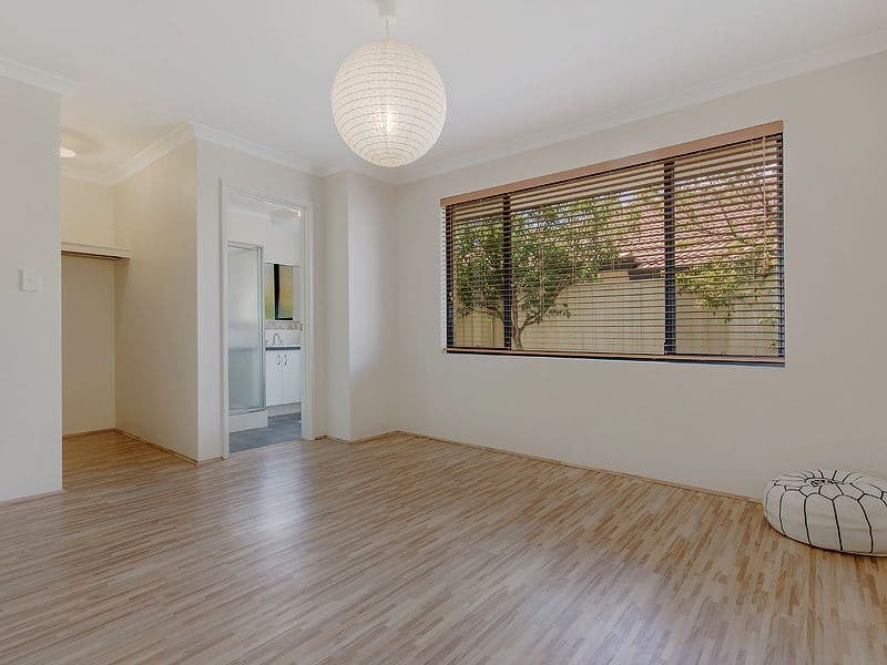 24 Peacock Avenue, Singleton WA 6175, Singleton - Thumbnail 6