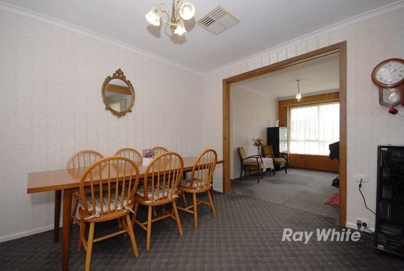 33 Kathryn Road, KNOXFIELD VIC 3180, Knoxfield - Thumbnail 5