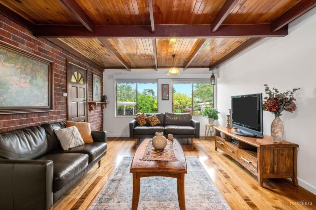 5 Eagle Avenue, Kingsbury - Thumbnail 2