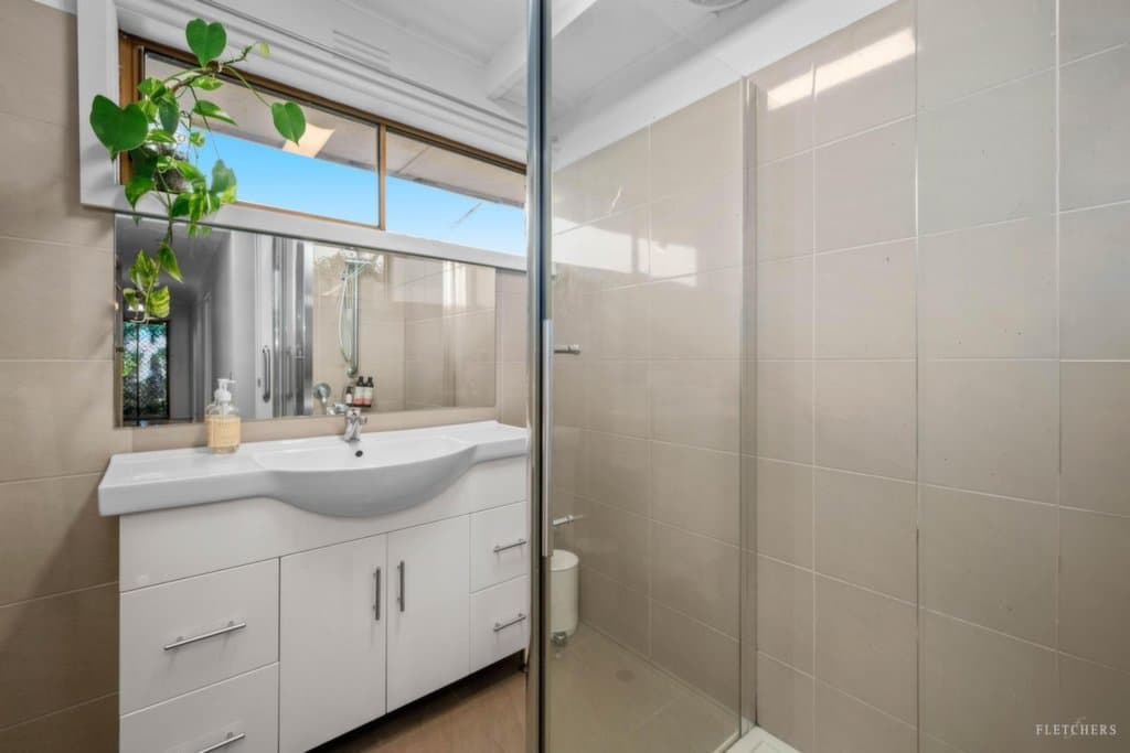 5 Eagle Avenue, Kingsbury - Thumbnail 7