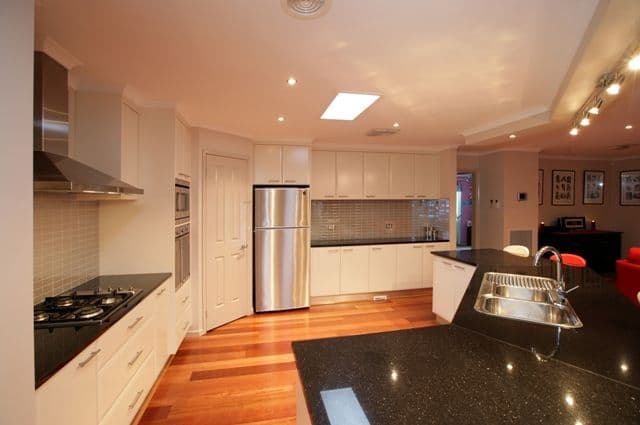 5 Balala Crescent, BOURKELANDS NSW 2650, Bourkelands - Thumbnail 4