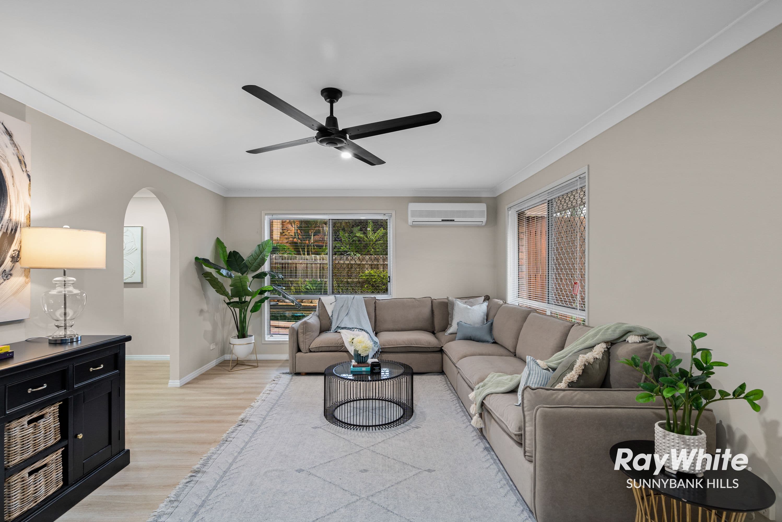 30 Chateau Street, Calamvale QLD 4116, Calamvale - Thumbnail 4