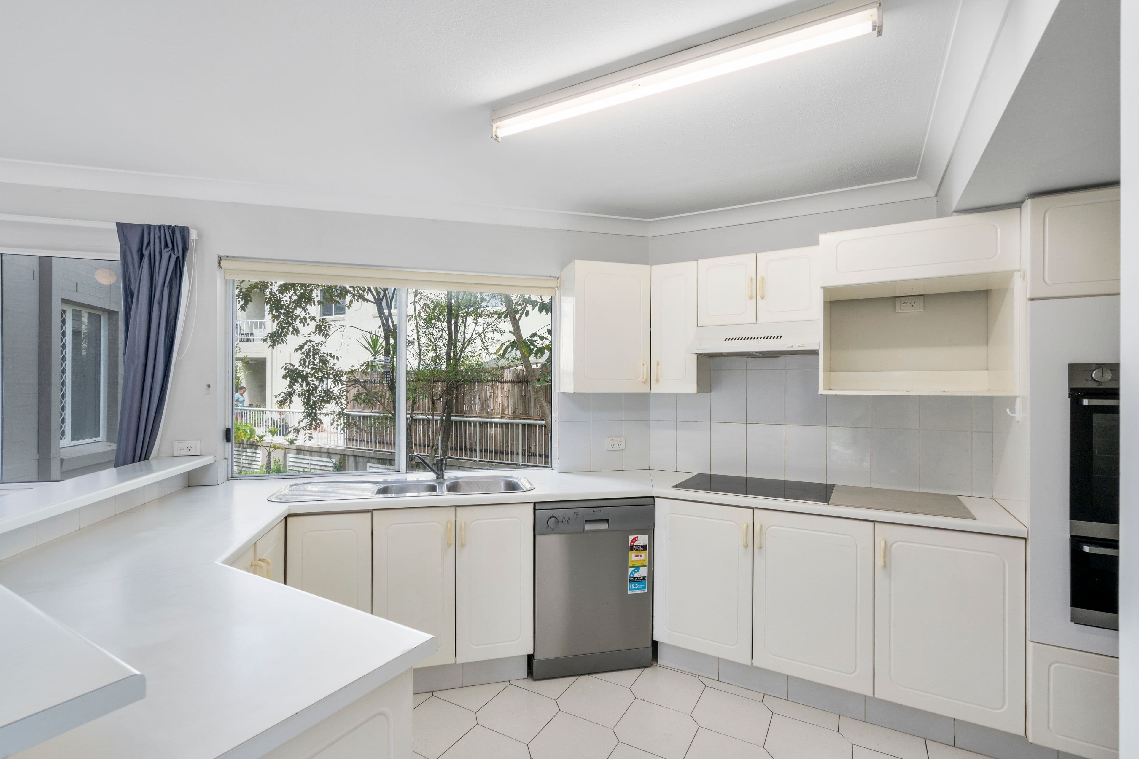 39 Peninsular Drive 'Riverside at Surfers', Surfers Paradise QLD 4217, Surfers Paradise - Thumbnail 5