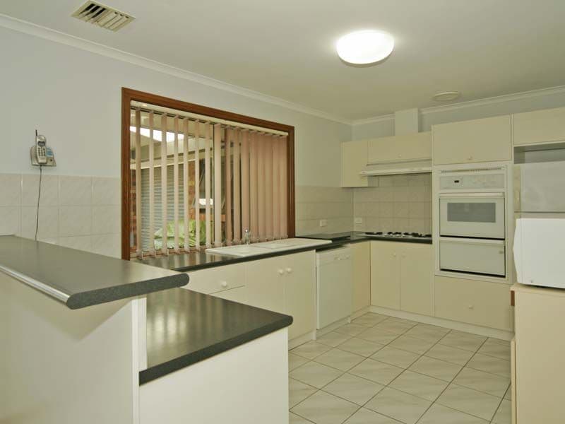 27 Arabian Drive, WOODCROFT SA 5162, Woodcroft - Thumbnail 2