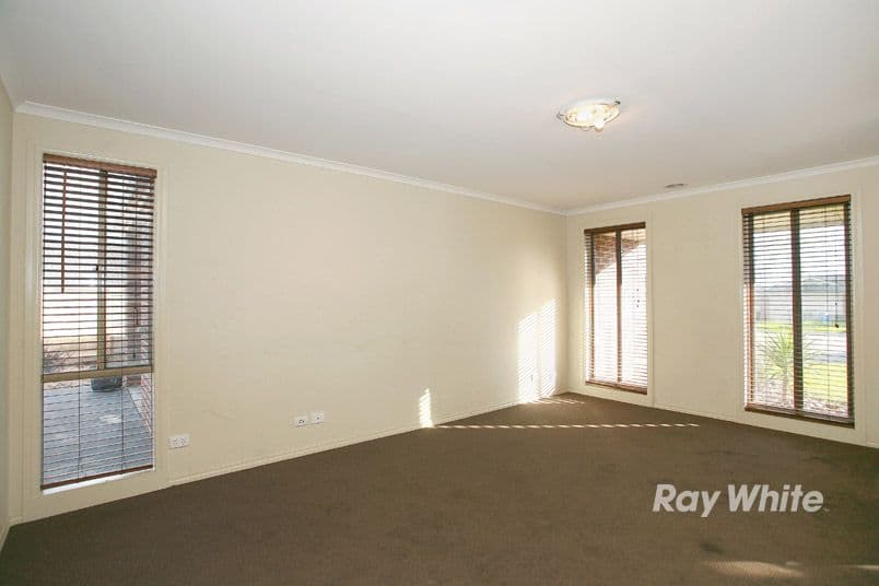 9 Carmody Court, CRANBOURNE VIC 3977, Cranbourne - Thumbnail 5