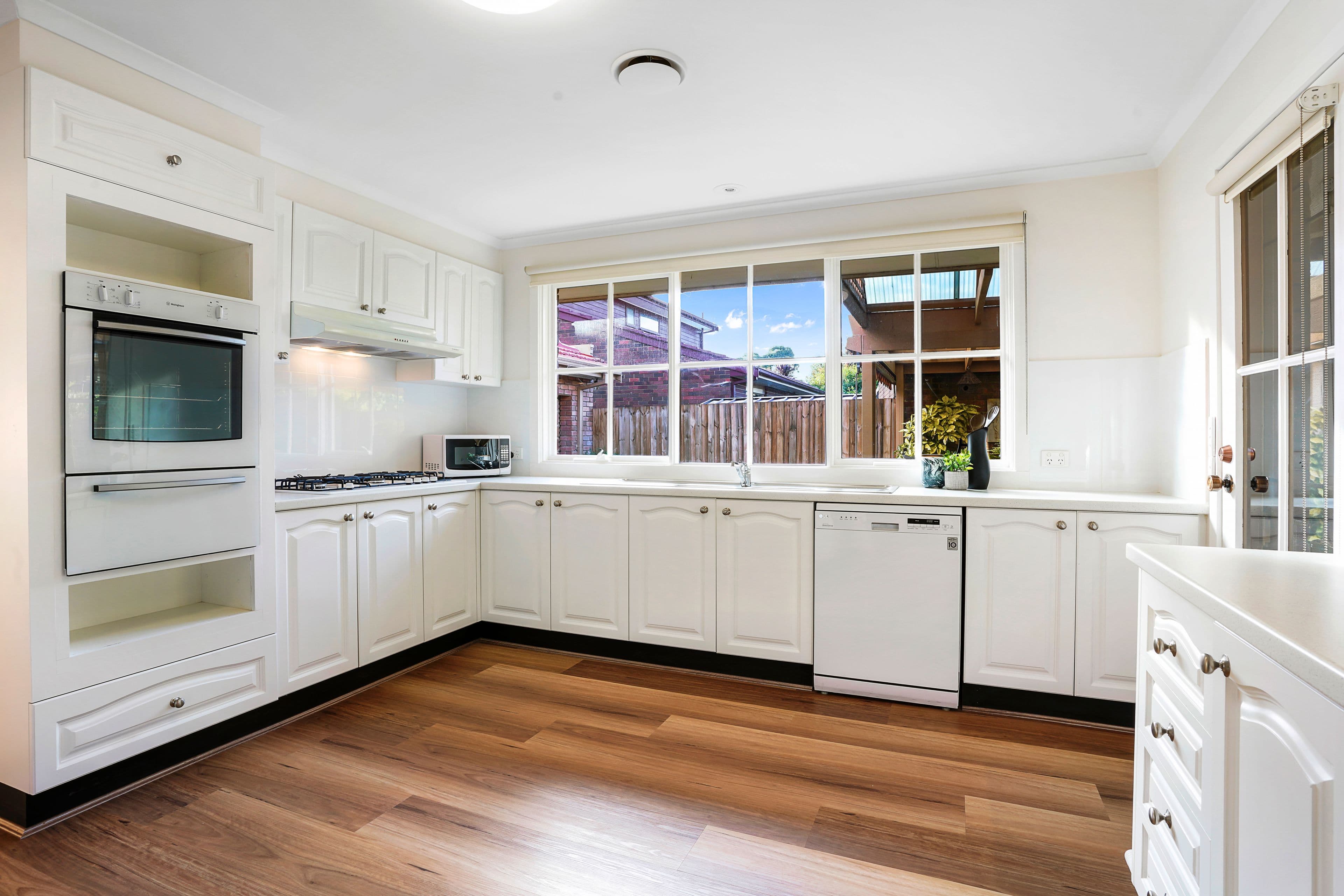 53 Turramurra Drive, Rowville VIC 3178, Rowville - Thumbnail 4