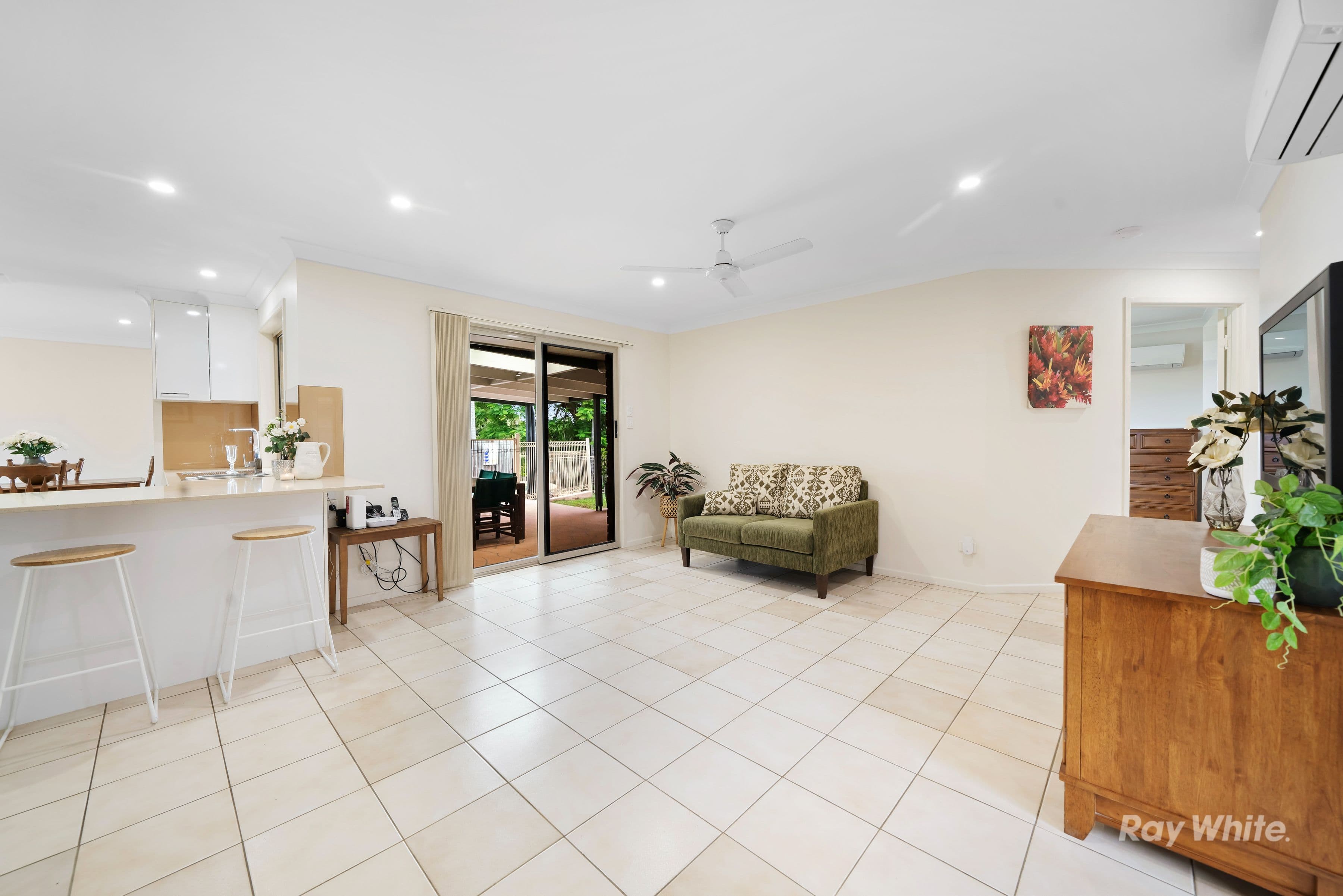 19 Spica Drive, Tanah Merah QLD 4128, Tanah Merah - Thumbnail 4