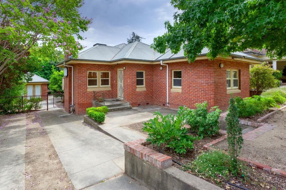 747 Jones Street, ALBURY NSW 2640, Albury - Image 1