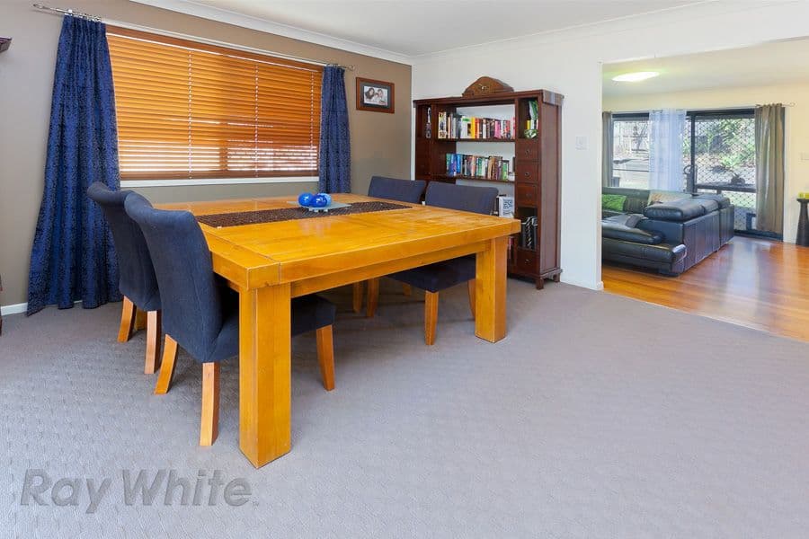 10 Karamea Avenue, SPRINGFIELD QLD 4300, Springfield - Thumbnail 4