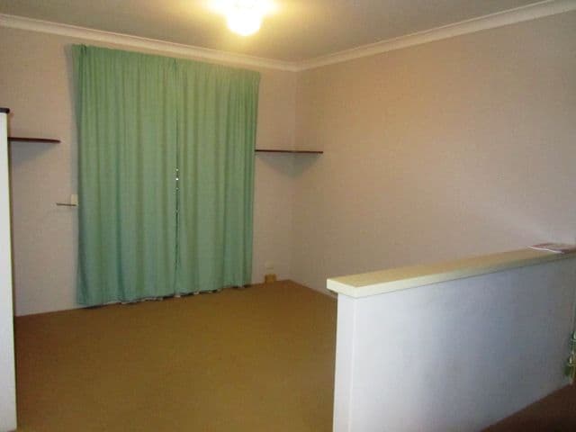 49 Tunnicliffe Street, PARMELIA WA 6167, Parmelia - Thumbnail 3