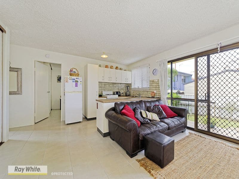 2 Osbourne Street, Scarborough QLD 4020, Scarborough - Thumbnail 4