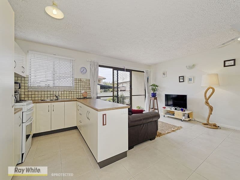 2 Osbourne Street, Scarborough QLD 4020, Scarborough - Thumbnail 5