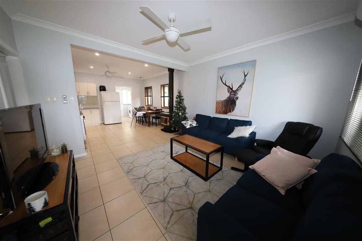 38 Herbert Street, Tumut NSW 2720, Tumut - Thumbnail 5