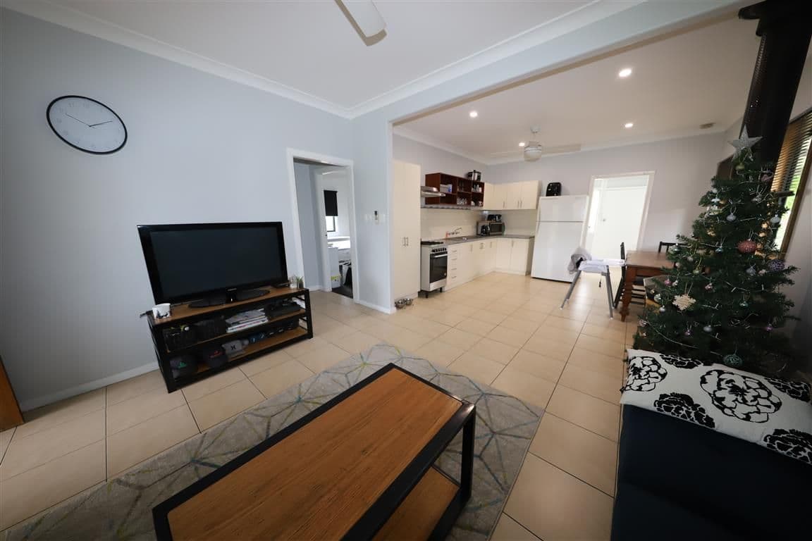 38 Herbert Street, Tumut NSW 2720, Tumut - Thumbnail 6
