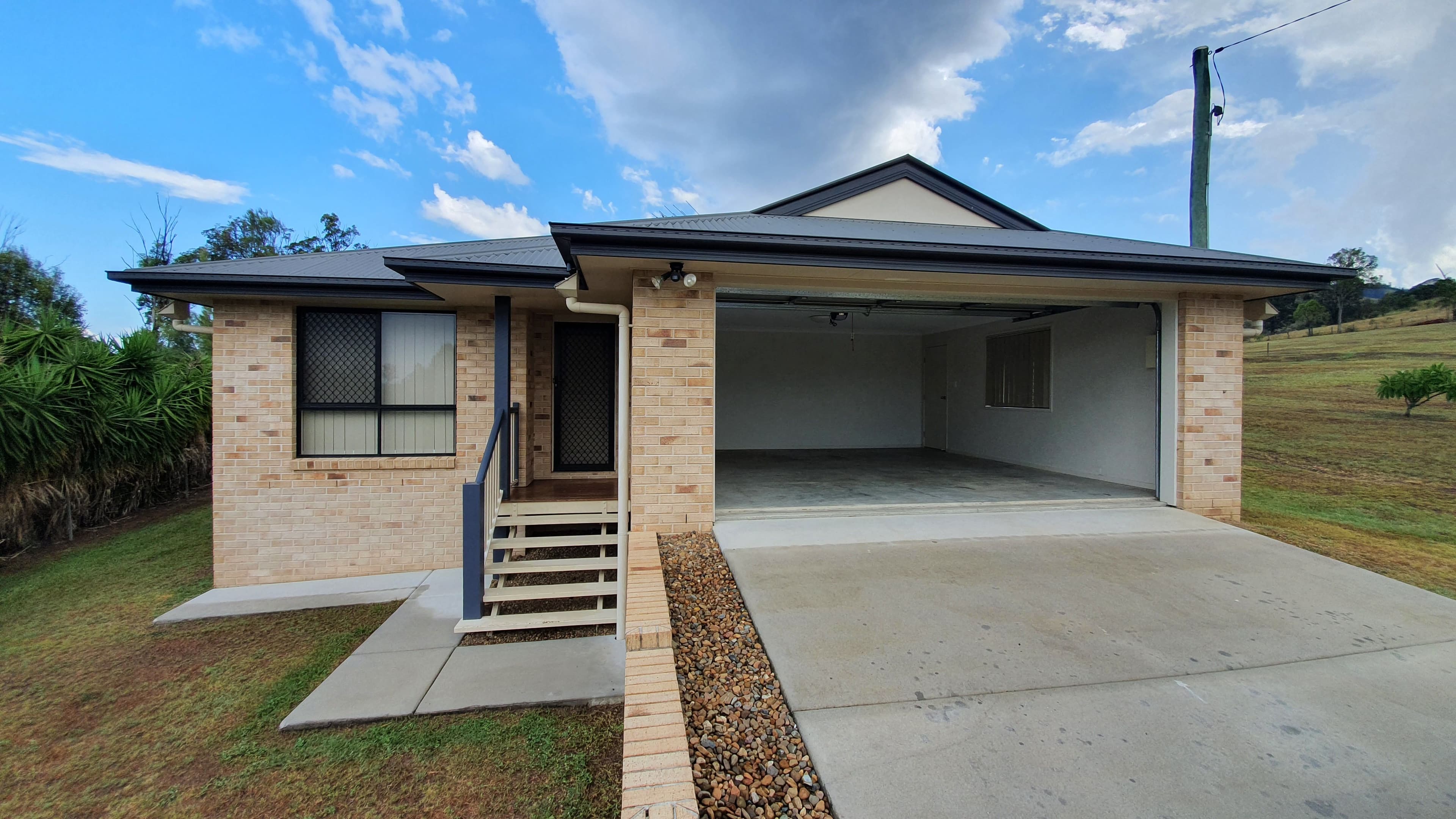 39 Davis Court, Hazeldean QLD 4515, Hazeldean - Thumbnail 2