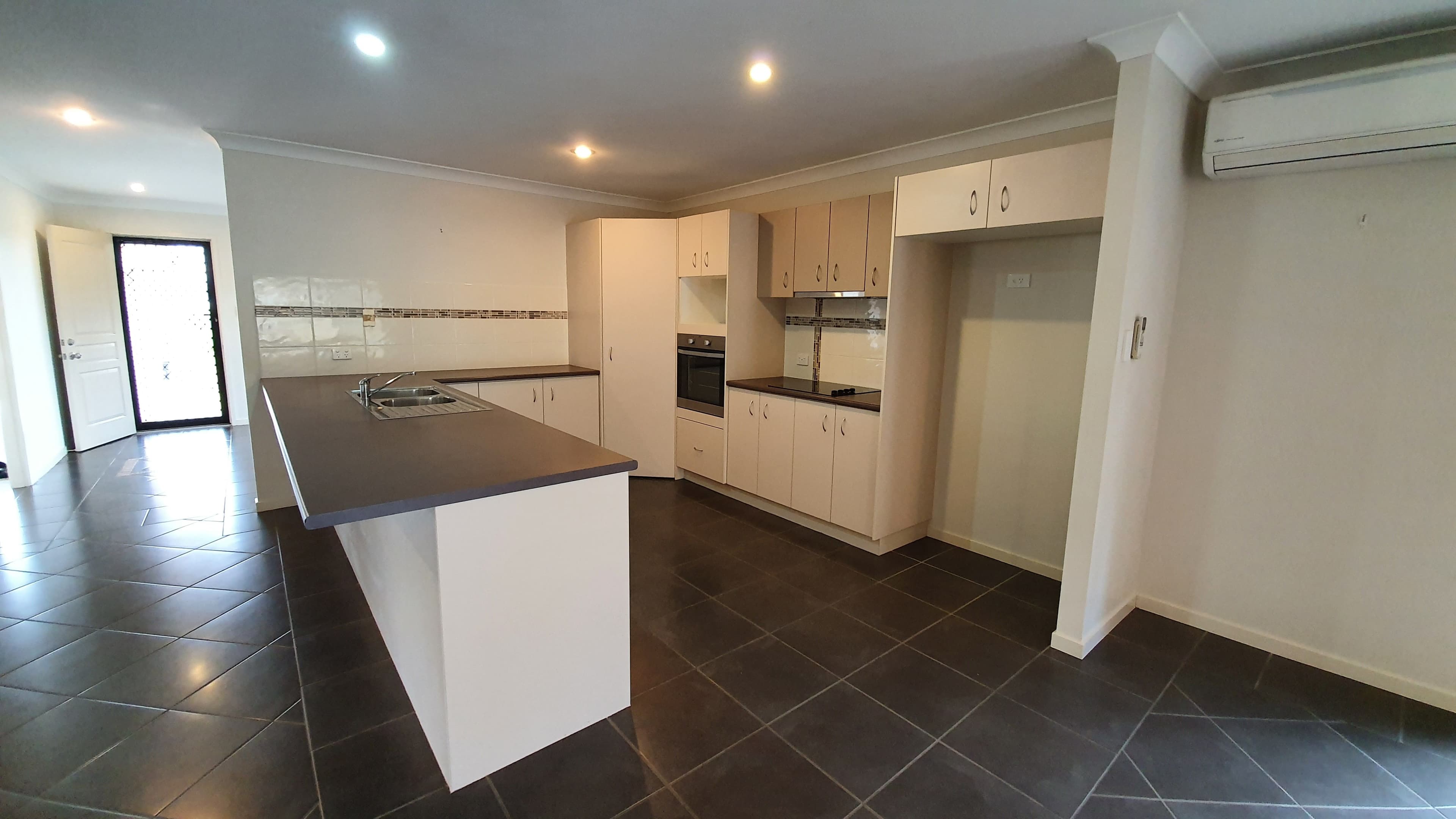 39 Davis Court, Hazeldean QLD 4515, Hazeldean - Thumbnail 7
