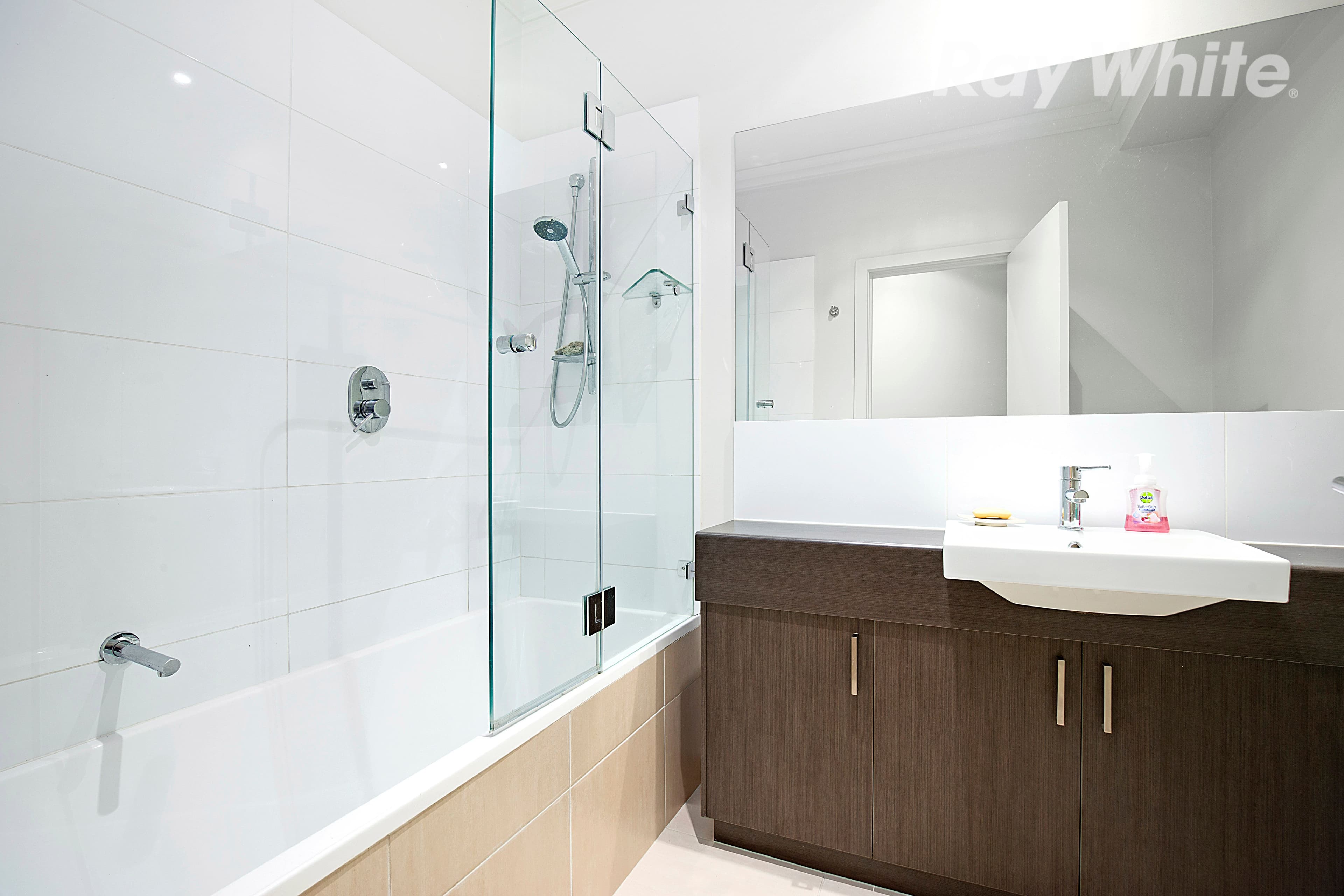 3 Adriana Close, Mooroolbark VIC 3138, Mooroolbark - Thumbnail 8