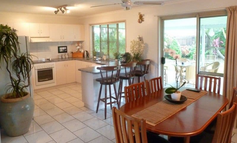 7 Karen Court, OORALEA QLD 4740, Ooralea - Thumbnail 5