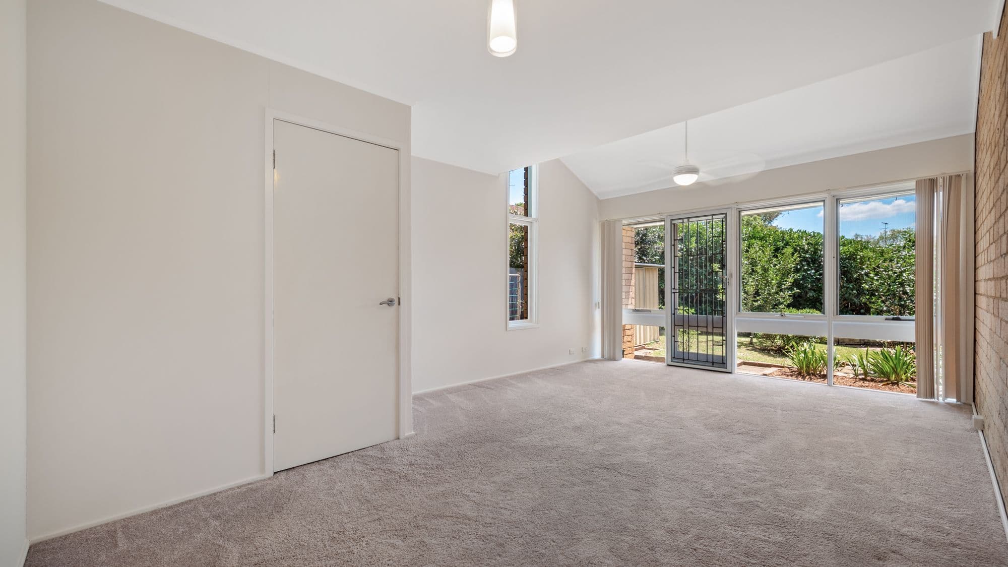 39 The Parkway, Bradbury NSW 2560, Bradbury - Thumbnail 5